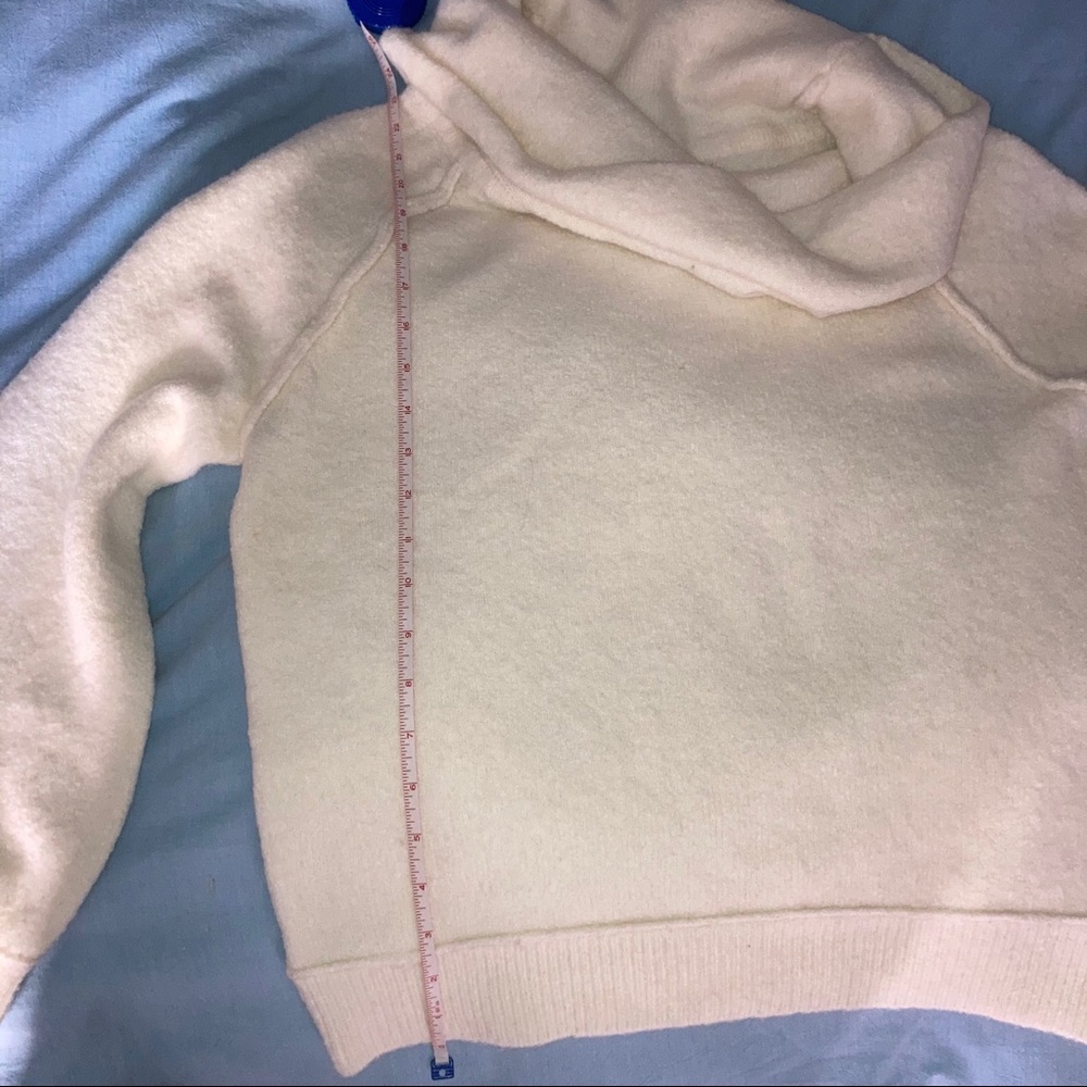 SOLD! NWT Free People Echo Beach Sweater - Picture 8 of 8